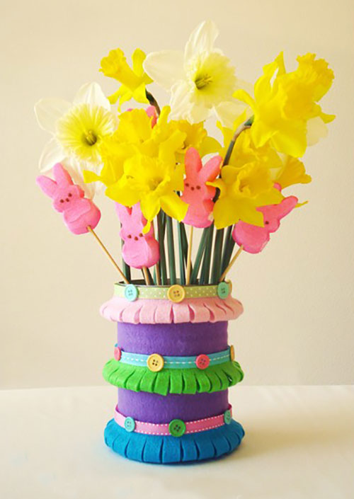 идеи пролетна ваза от консервена кутия и филц