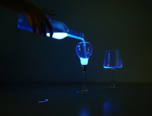 идеи ефектна нощна лампа в стъклен съд