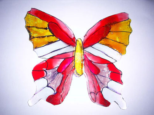 идеи красива пеперуда от пластмасова бутилка
